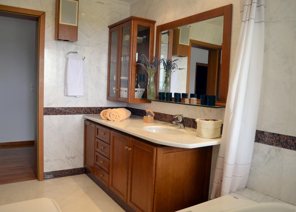 Olive Mansion Suites Marathon  Ngoại thất bức ảnh