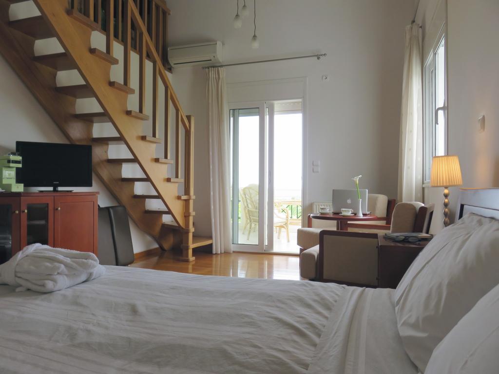 Olive Mansion Suites Marathon  Ngoại thất bức ảnh
