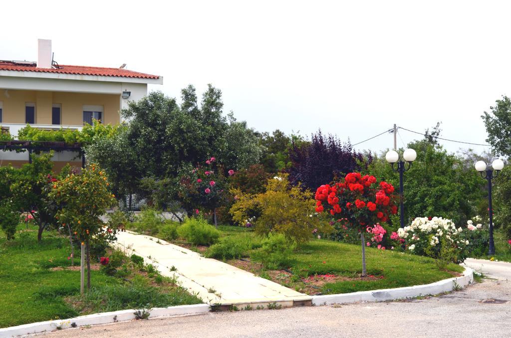 Olive Mansion Suites Marathon  Ngoại thất bức ảnh